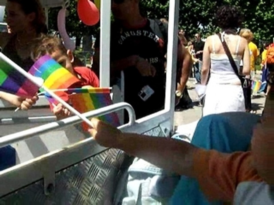 Video1
