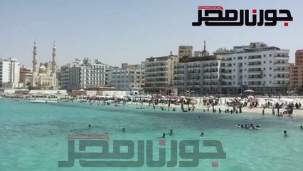 ازدحام الشواطئ بسبب الموجة الحارة في مطروح