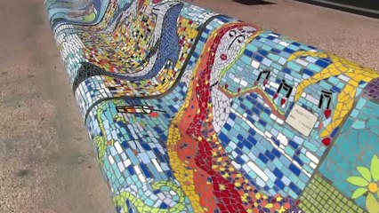 Marseille : bancs sur la corniche, mosaïques en sursis