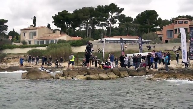 Мировой рекорд по дальности полёта на ховерборде