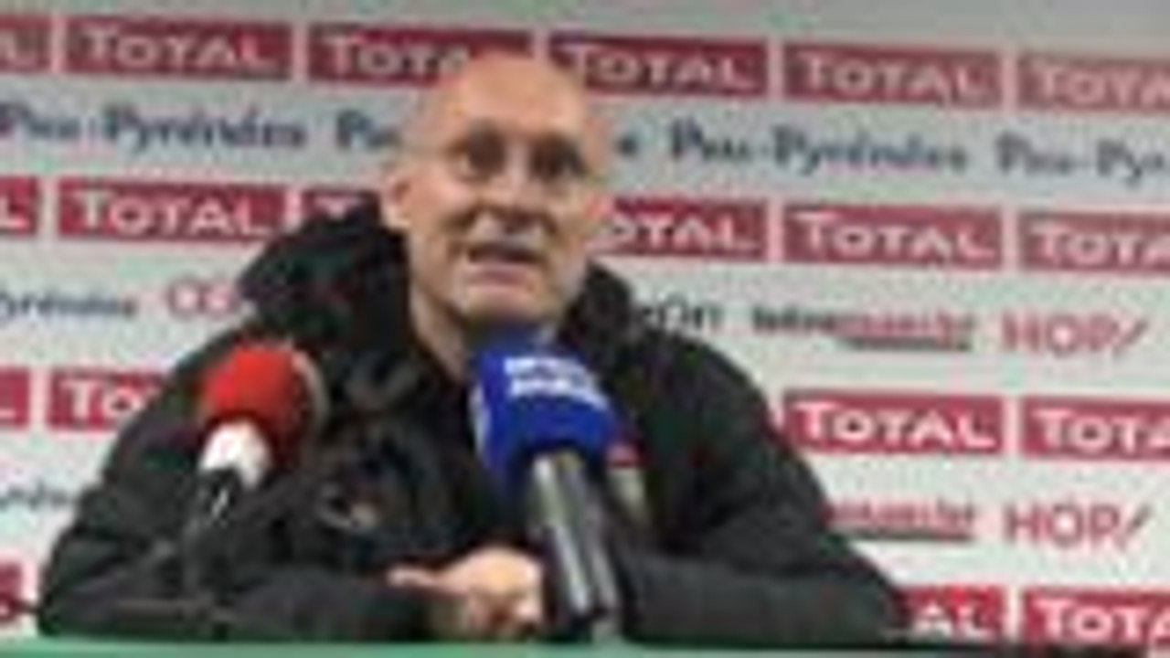 Bernard Laporte : "En 1re mi-temps, ce n'était pas logique qu'on soit menés"