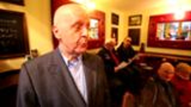 Alain Larue, animateur du comité de soutien palois d'Alain Juppé