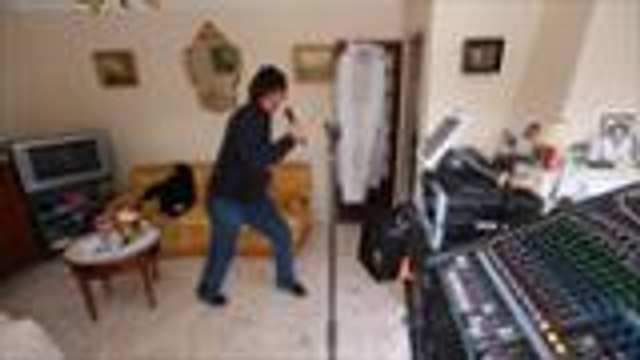 Pierre imite Claude François