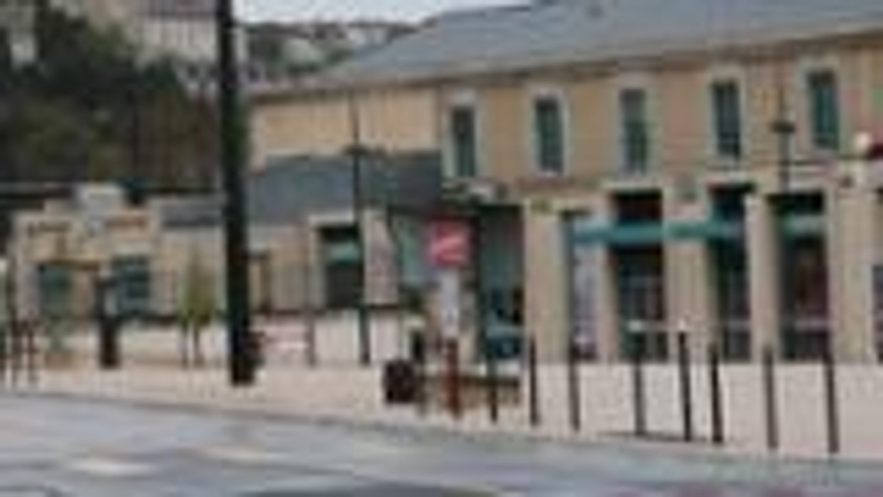 Les démineurs ont fait exploser la valise