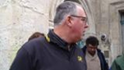 Les agriculteurs livrent leurs impressions après avoir vu le préfet