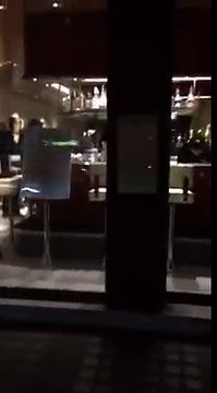 Sharjeel Memon insulted by a Pakistani in London after he caught red-handed in bar