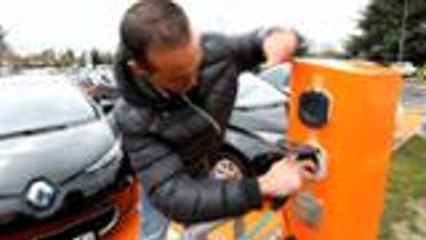 Des bornes électriques au Leclerc de Pau