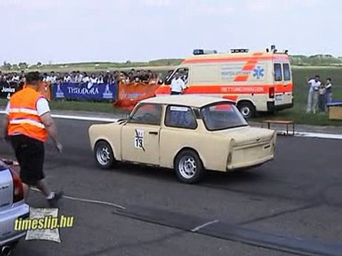 Trabant Vs. Honda Civic VTI