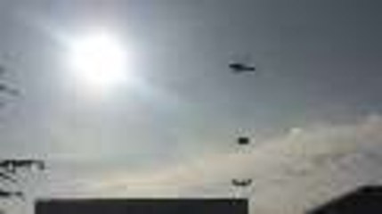 Hélitreuillage de matériel au Leclerc Pau