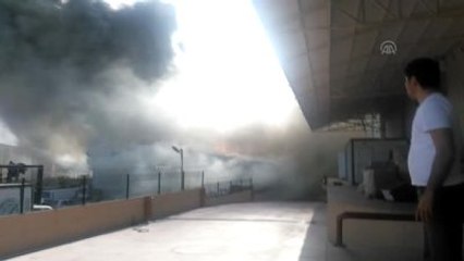 Hurda Araç Deposunda Yangın