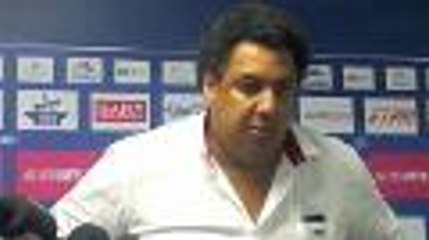 Après la défaite de Biarritz lors du derby basque, Serge Blanco en conférence de presse
