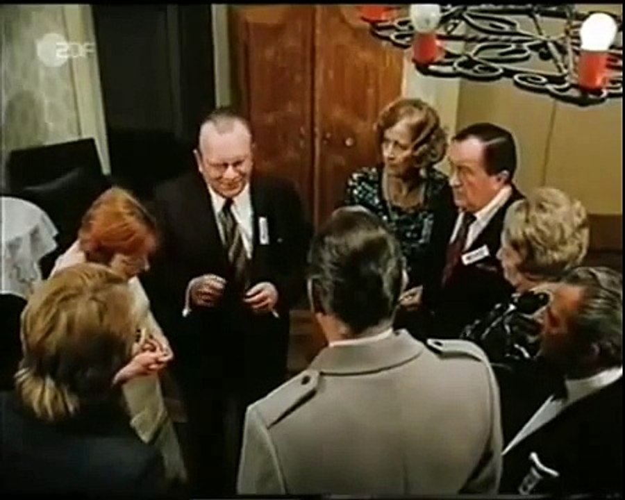 Derrick  E003 - Stiftungsfest  ( 1974 )