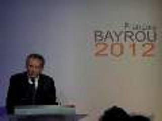 François Bayrou annonce officiellement sa candidature
