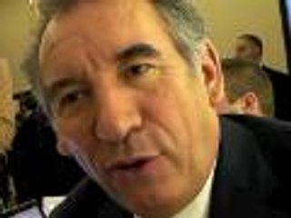 Quatre questions à François Bayrou