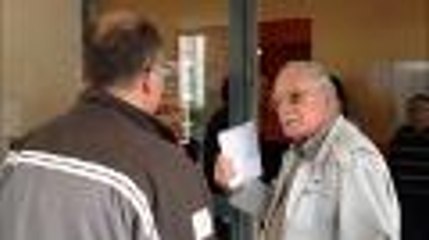 Tour W1 à Soyaux: le dépanneur d'ascenseur "pris en otage"