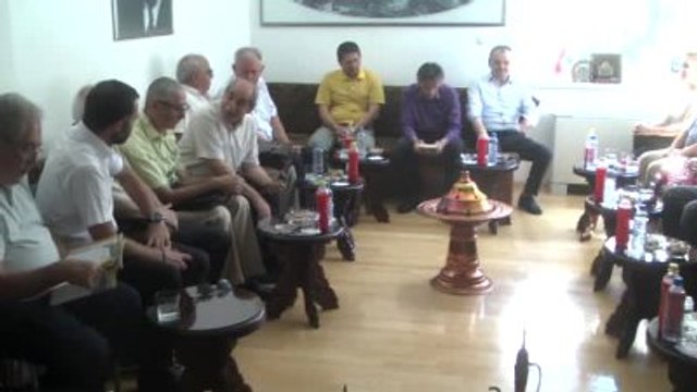 Yazar Aslı Perker, Üsküplülerle Buluştu