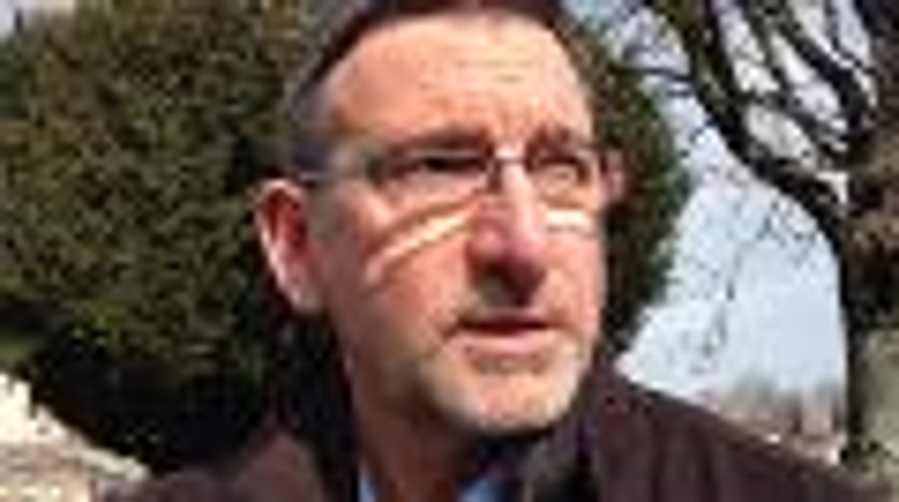 Pierre-Yves Briand candidat à la succession de Daniel Boyer à la mairie de Châteaubernard