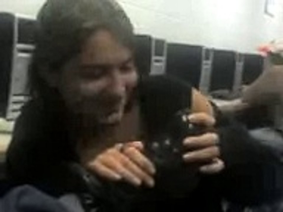 Monique Kisses Yizaks Foot