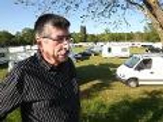 Contamine réagit après l'installation de caravanes à Magnac (vidéo Majid Bouzzit)