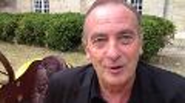 Yves Lecoq accueille le rallye des remparts à Chalais