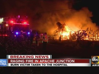 Man escapes house fire in Apache Junction