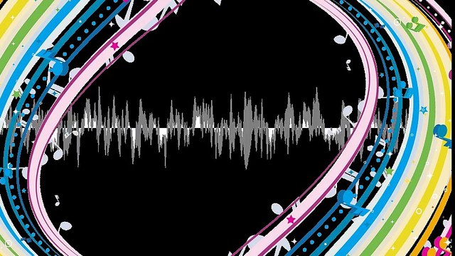 Emel Sayın Bir Güneş Bir Ay Gibiyiz