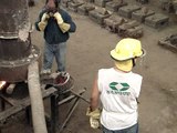 Fundicion de hierro en la eet nº 10 -Fray Luis Beltran -17
