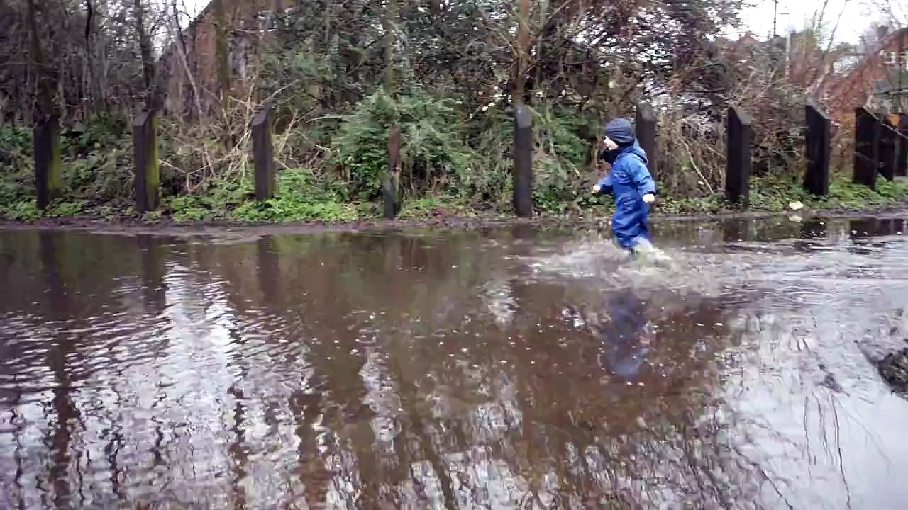 Splish, Splash ... SPLOSH!