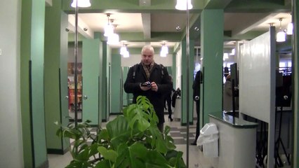 у зеркала 25 февраля 2014