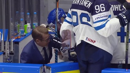 Corey Perry ugly hit on Patrik Laine