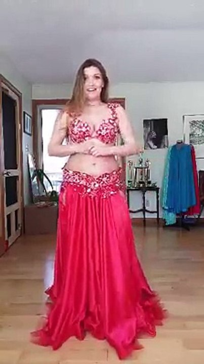 Cassandra Fox New Englanders!! I'll be teaching in Boston next weekend and there a couple of spots left and because I like maximum booty