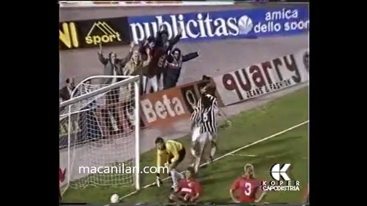 04.04.1990 - 1989-1990 UEFA Cup Semi Final 1st...