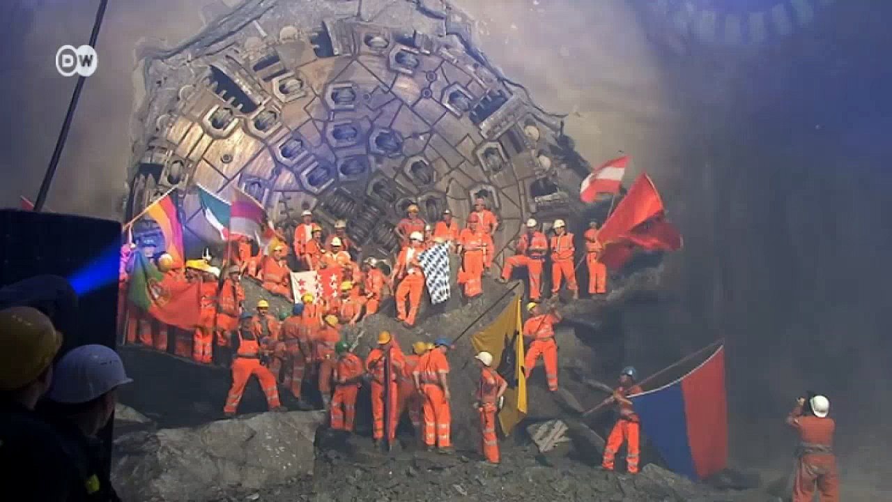 Gotthardtunnel - Rasende Züge und sterbende Dörfer | Made in Germany