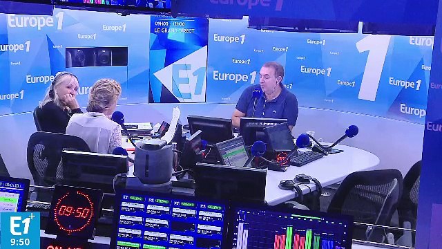 Caroline Roux : Etre dans le fauteuil d'Yves Calvi, c'est un kif