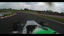 Enorme crash en Formule 3