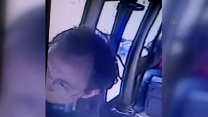 Kayıp Öğretmenin Cesedinin Bulunması - Zanlının Minibüsteki Görüntüleri
