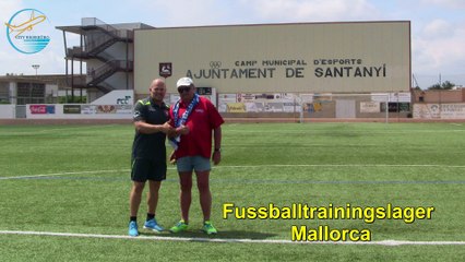 Fussball Trainingslager im Stadion von Santanyi auf Mallorca
