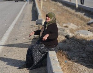 Yaralı Anne, Oğlunun Öldüğünü Anlayınca Feryat Etti