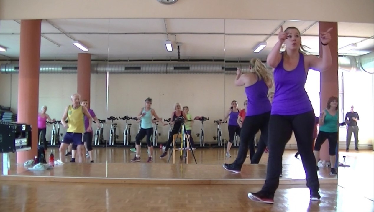 Dance With Me Tonight - Zumba mit Sabrina