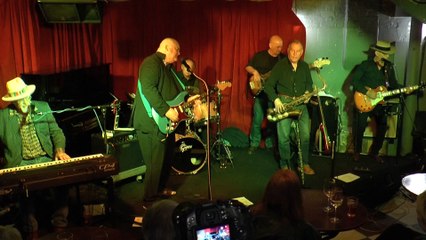 Nick Hyde - Goin' Down