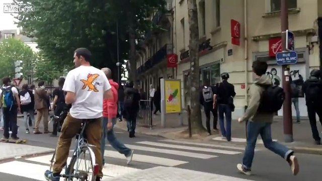 LiveLeak.com - Bank vandalized by rioters