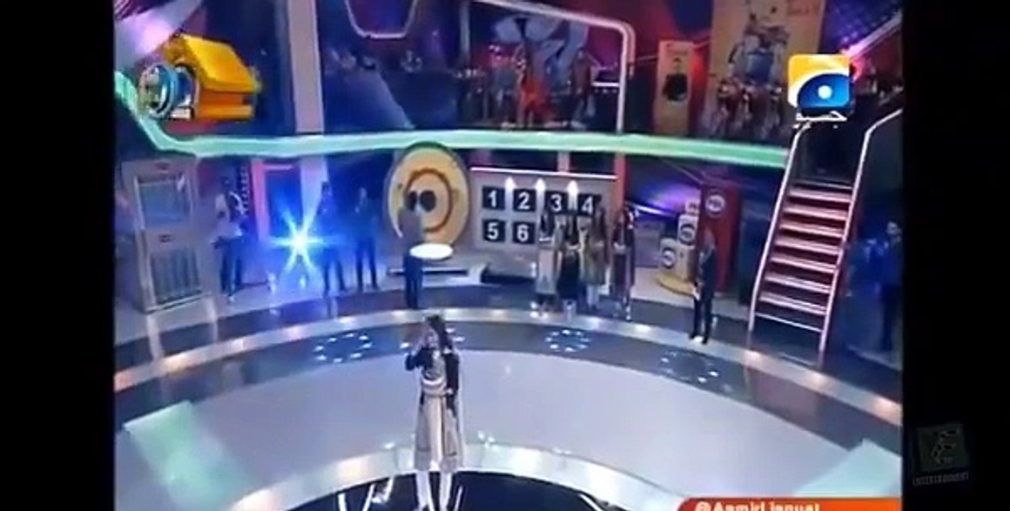 Aamir Liaquat Real Face Thora Nacho Gi Tu Double Gift Donga Girls Handi Cat Walk In Inaam Ghar