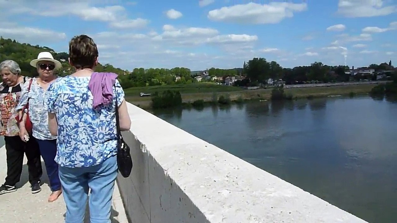 Sur le Pont Canal à Agen
