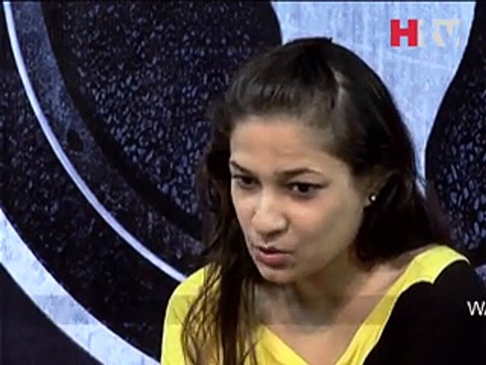 Is Larki Ki Ungli Kis Ne Kaati..-- Watch -Waqar Zaka Shocked On What a Girl Said To Him
