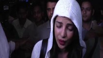 Priyanka Chopra's With Media At Airport Kind Behaved