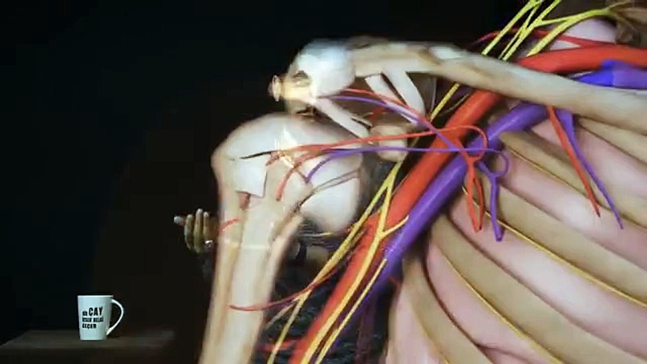 Sosyal medya 'bardakla ateizmi çökerten genci' konuşuyor