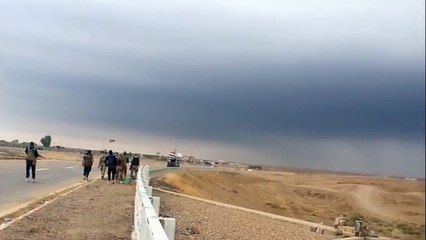 Terrifying Car Bomb Blast Creates HUUUGE Double Shockwave. Damn!