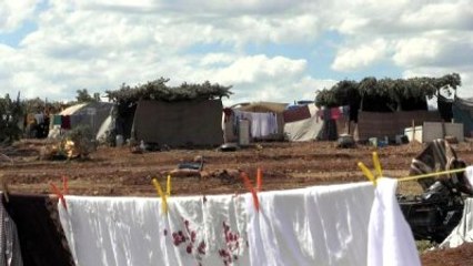 Evlerini Terk Eden Şırnaklılar Çardaklarda Yaşam Mücadelesi Veriyor