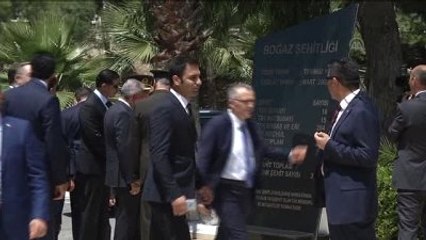 Başbakan Yıldırım Boğaz Şehitliği'ni Ziyaret Etti - Lefkoşa