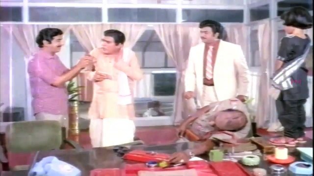 Latest Telugu Movies 2016 - Chiranjeevi New Movie Scenes - Telugu Movies 2016 Full Length Movies